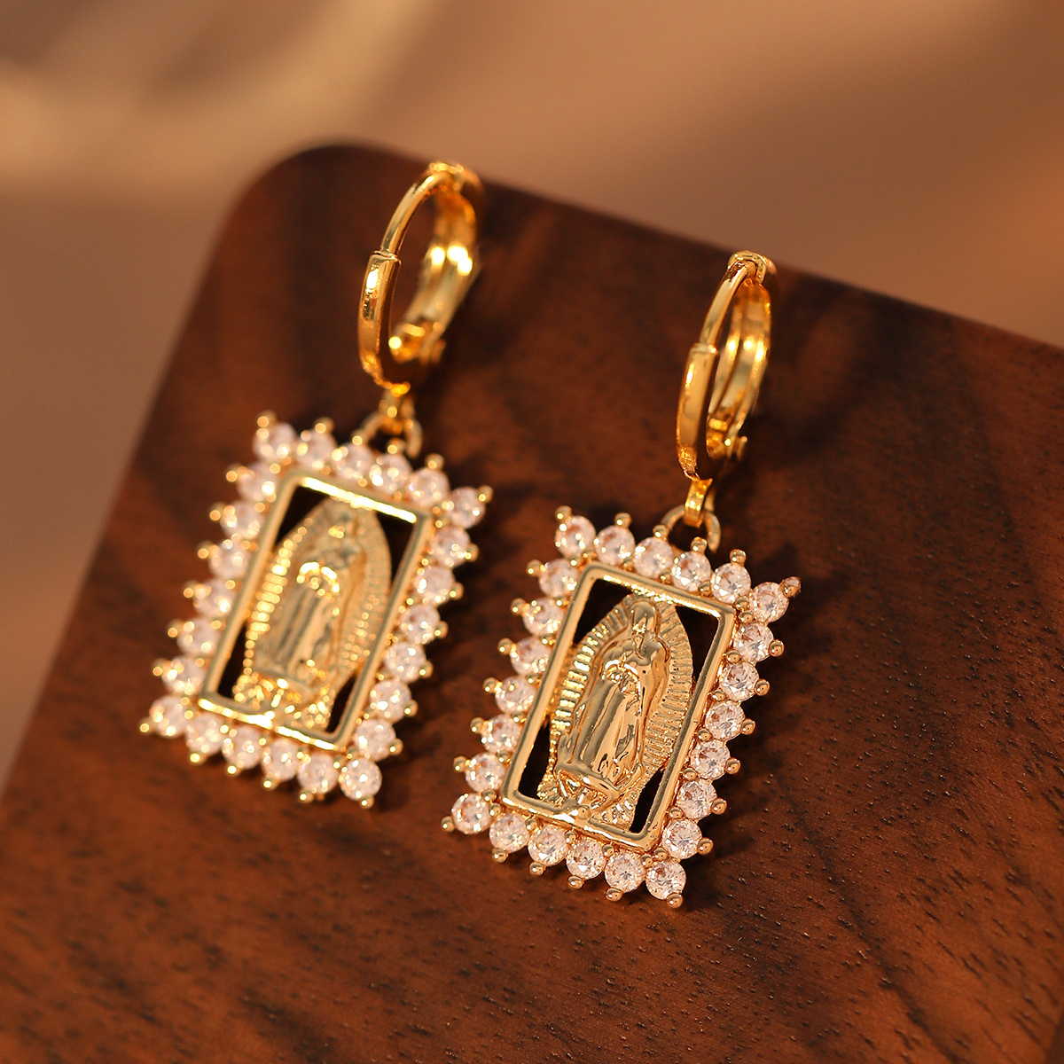 Square Necklace & Earrings Set Virgin Series for Banquet Party